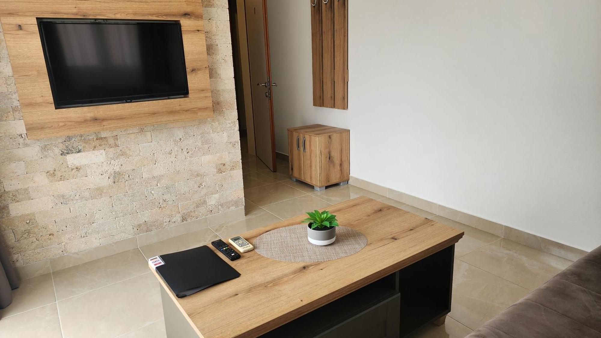 "House Muenster" Bed&Breakfast - Ulcinj Donji Stoj Δωμάτιο φωτογραφία