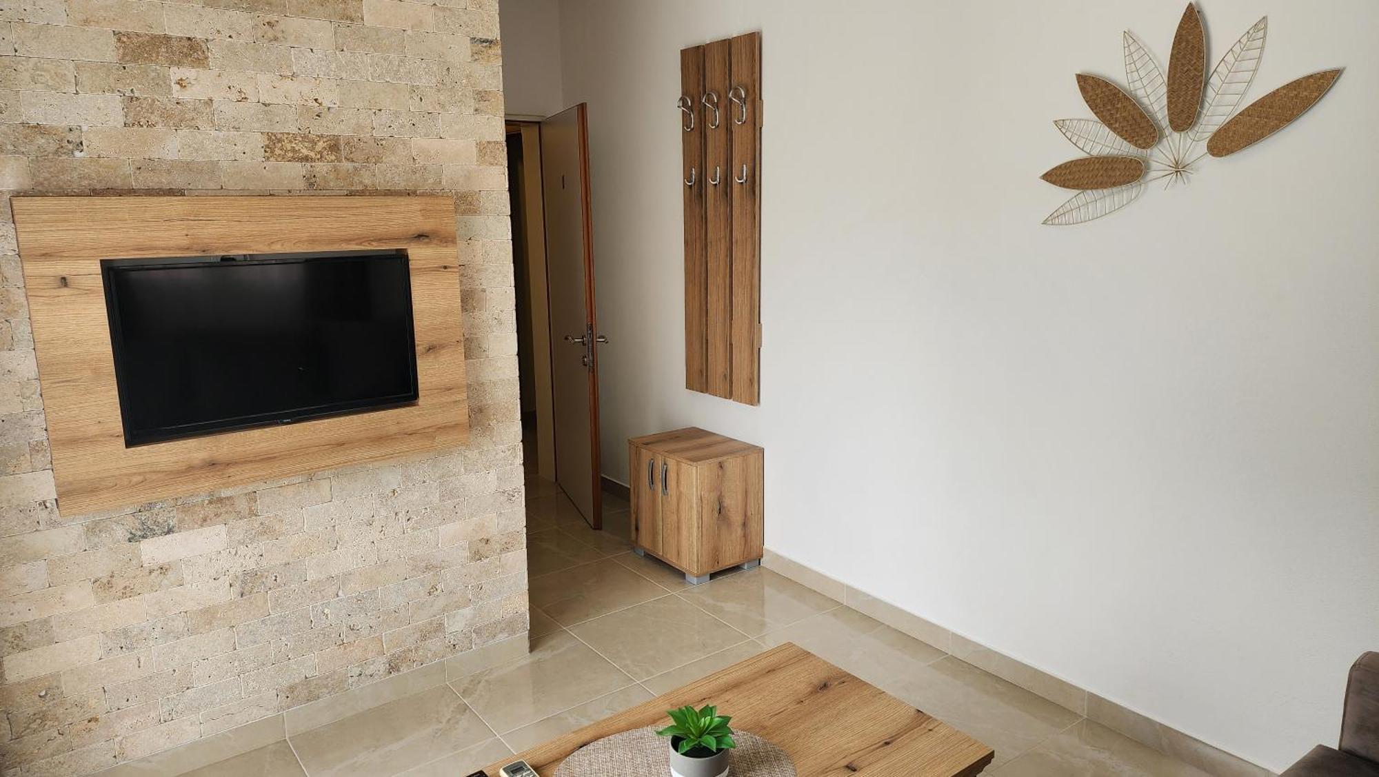 "House Muenster" Bed&Breakfast - Ulcinj Donji Stoj Δωμάτιο φωτογραφία