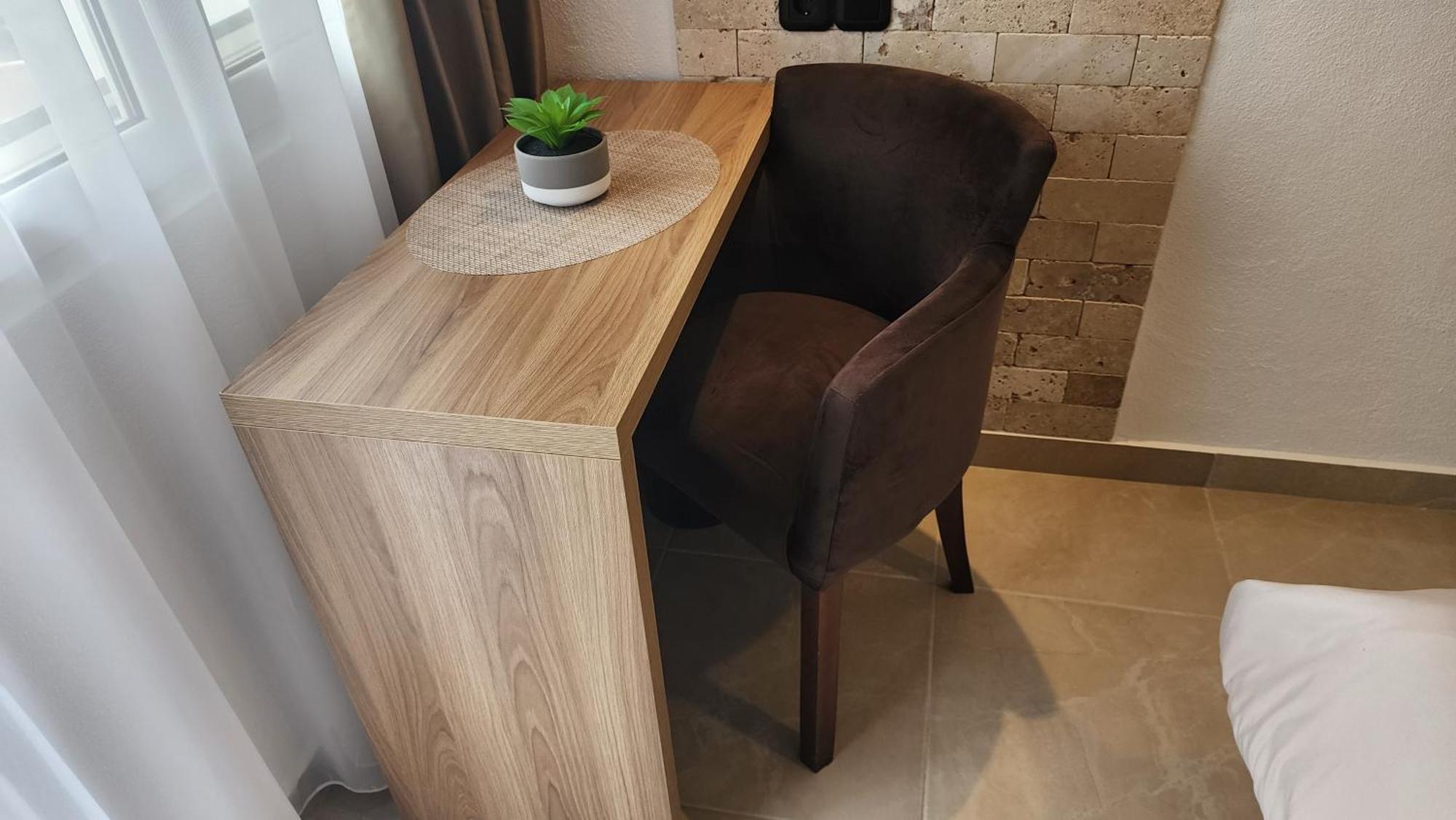 "House Muenster" Bed&Breakfast - Ulcinj Donji Stoj Δωμάτιο φωτογραφία